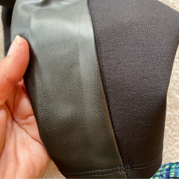 Maurices maternity ponte pants - Picture 4 of 8